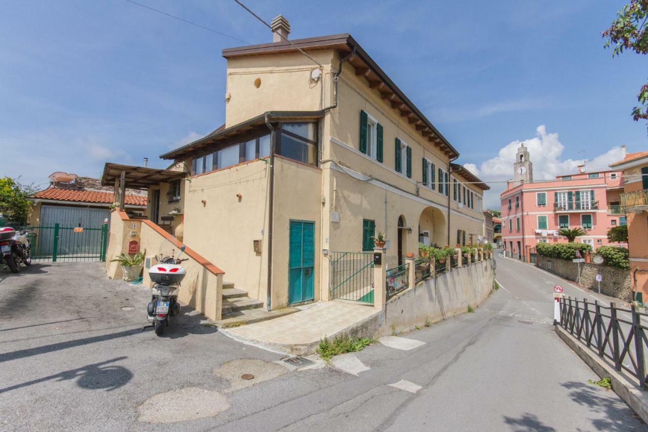 pedalando sul mare Villa Finale Ligure Exterior foto